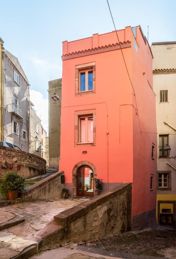 Dimora Sant'Ignazio Guest House Боза Екстер'єр фото
